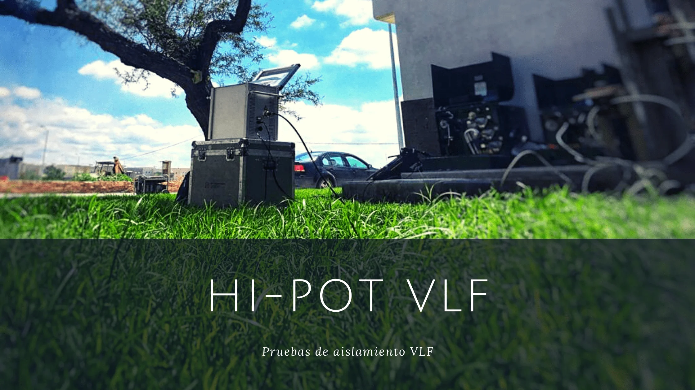 Equipo de prueba VLF conectado a cables de media tensión